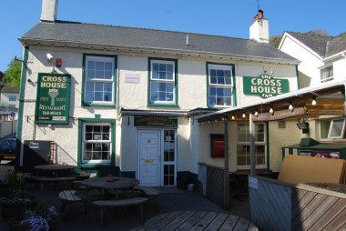 Cross House Inn